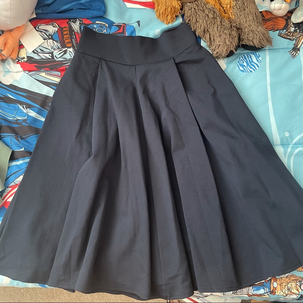 Elhoffer design navy midi skirt medium